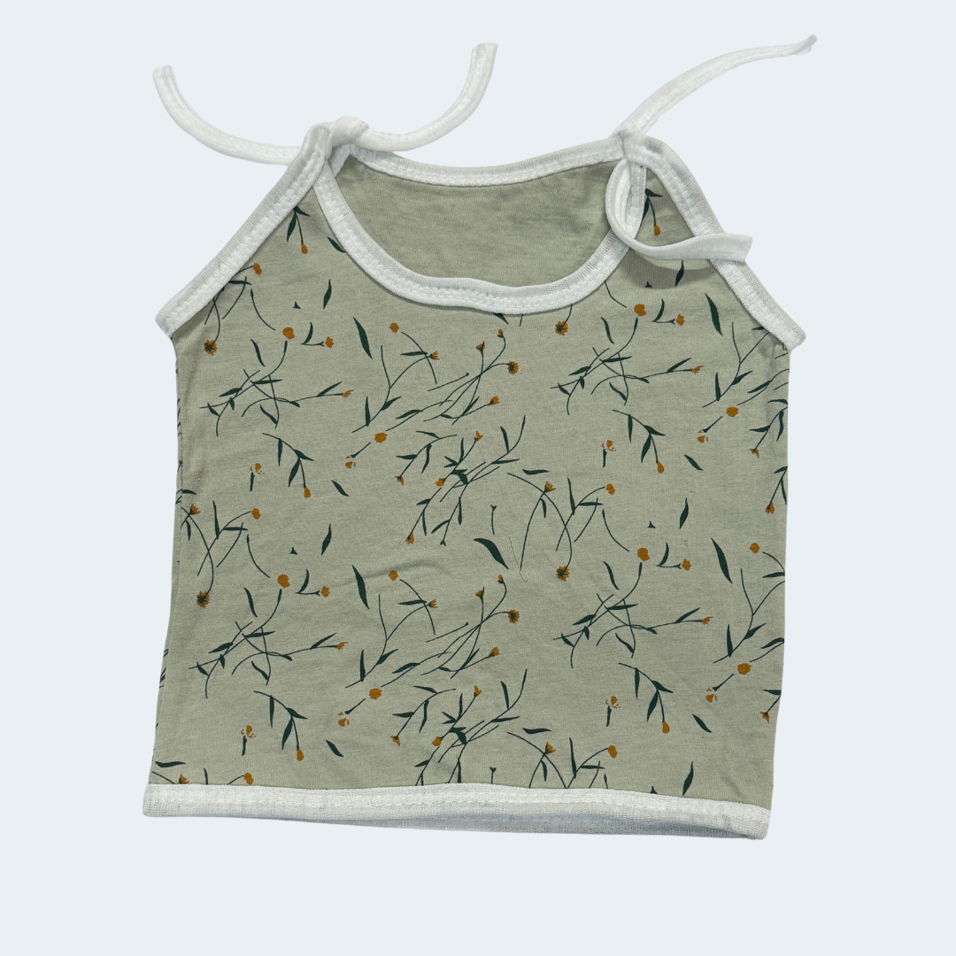 Mini Hug Girls Cotton Tie-Up Tops – Elegant Floral Combo Pack of 4 (0–6 Months)
