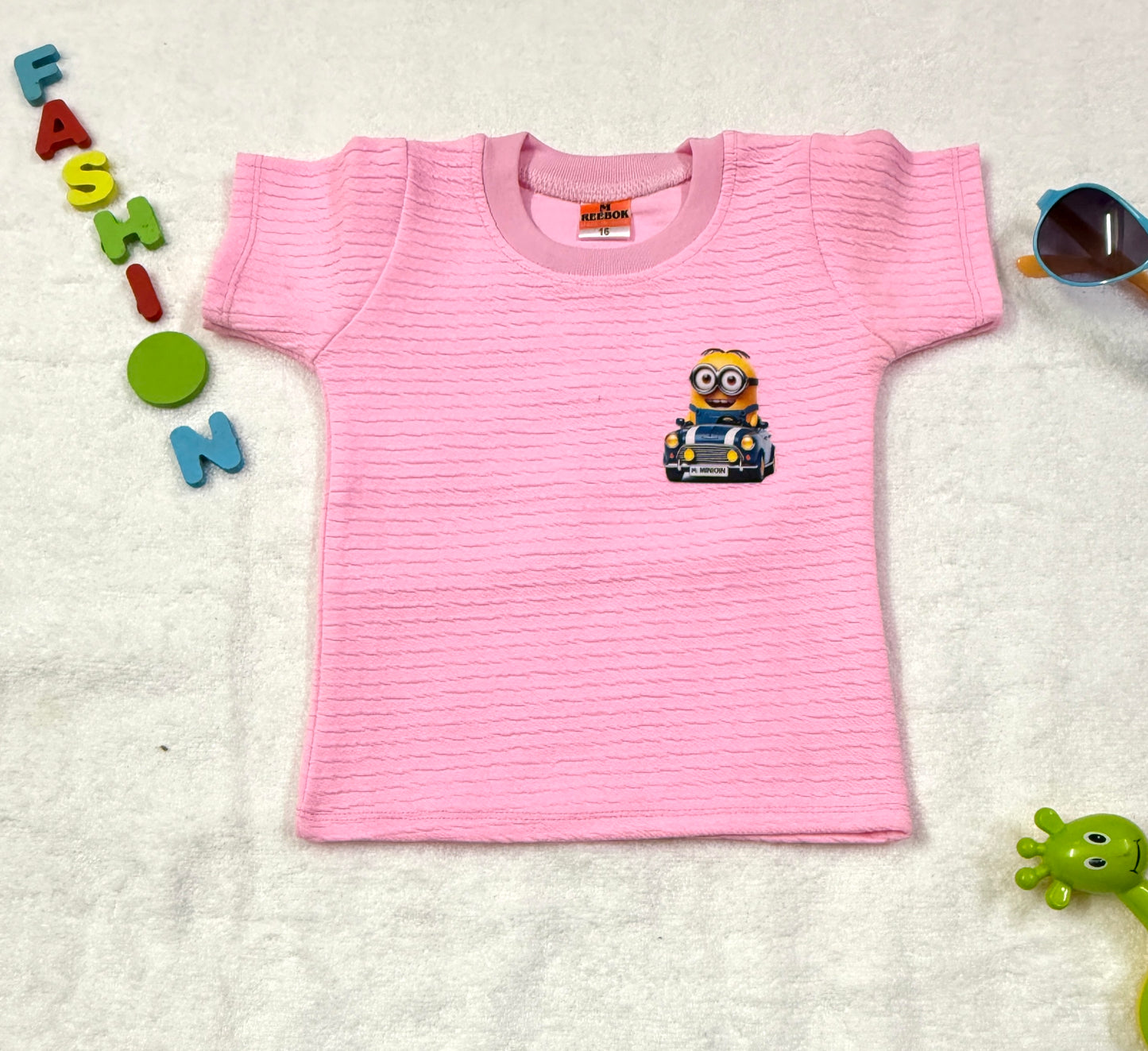 Boys/Girls Summer T-Shirt Minnion print & Shorts Set