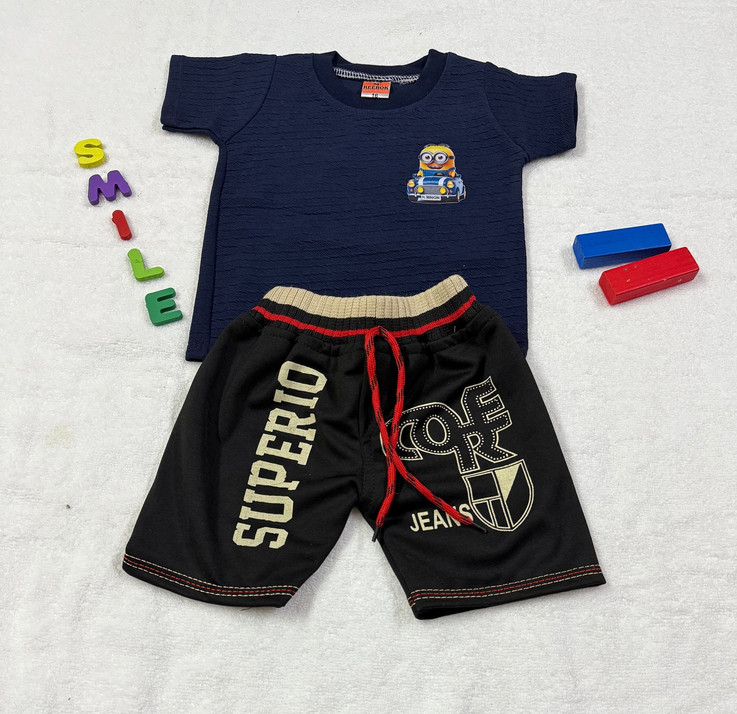 Boys/Girls Summer T-Shirt Minnion print & Shorts Set