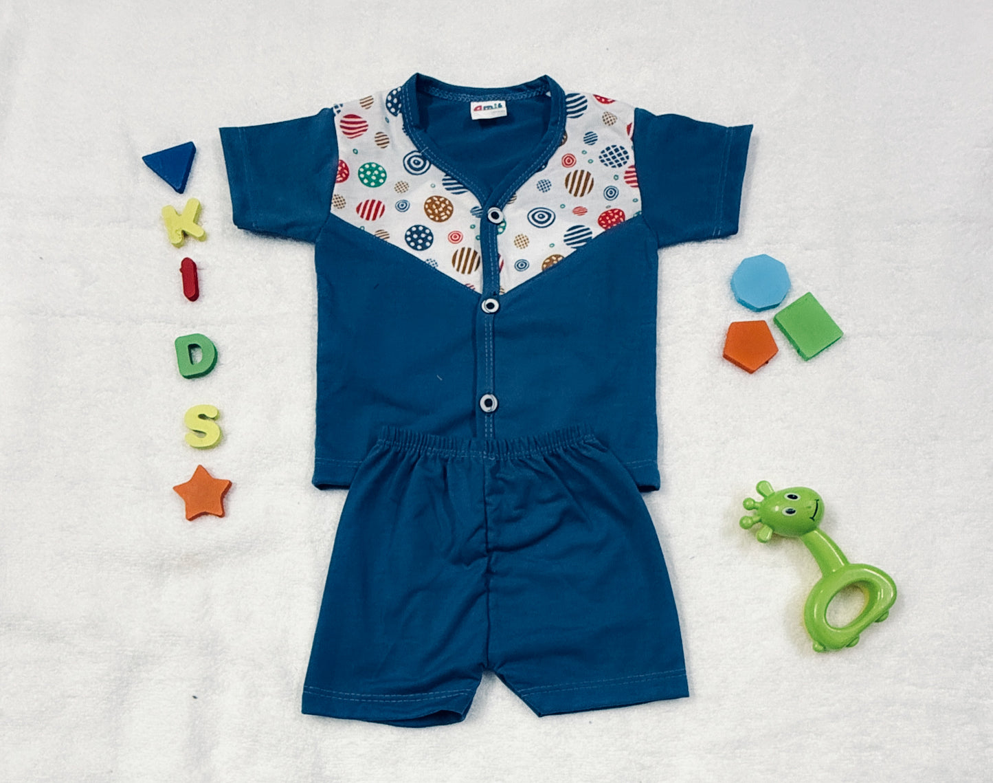 NewBorns Printed Button-Front Shirt & Shorts Set - Summer Wear